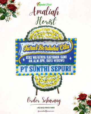 Papan Bunga Duka di Danau Teluk